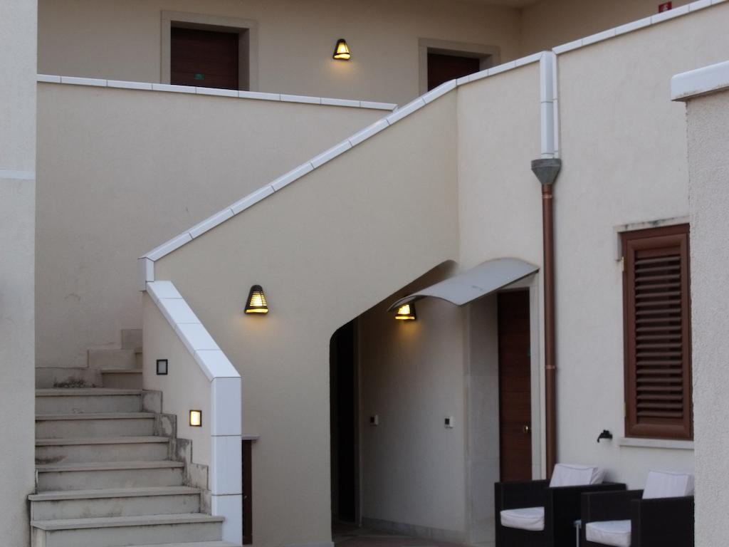 Hotel Bulla Regia Fontane Bianche Exterior photo